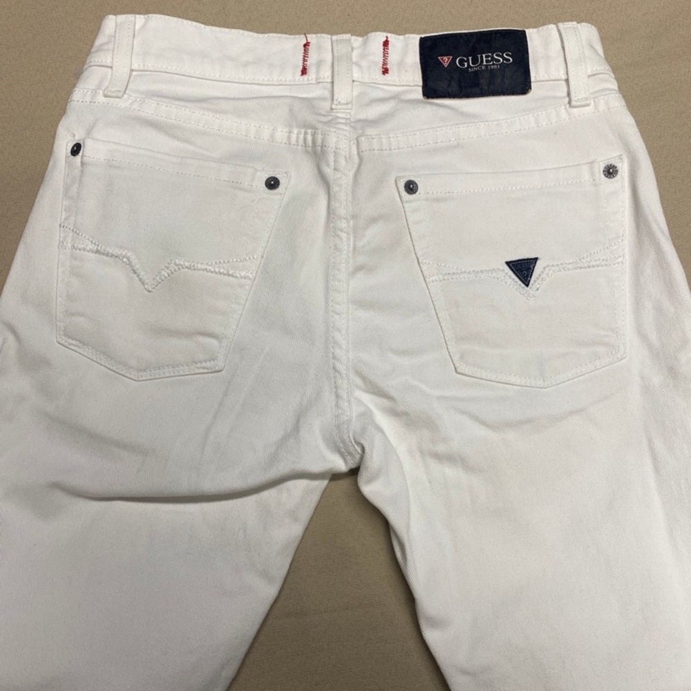 Men’s Guess White Classic Denim Jeans